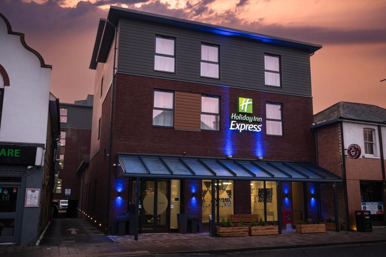 Holiday Inn Express - Fleet By Ihg Εξωτερικό φωτογραφία