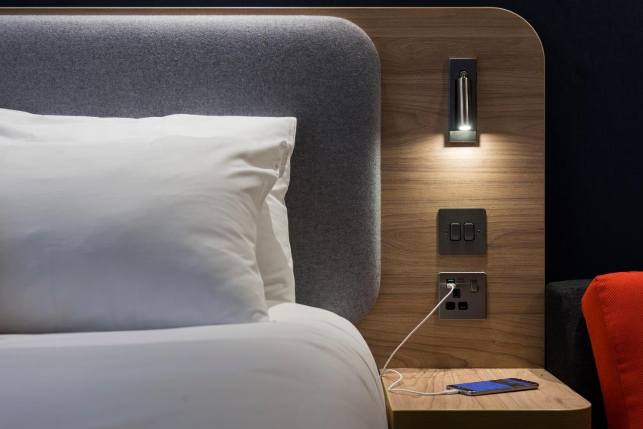 Holiday Inn Express - Fleet By Ihg Εξωτερικό φωτογραφία